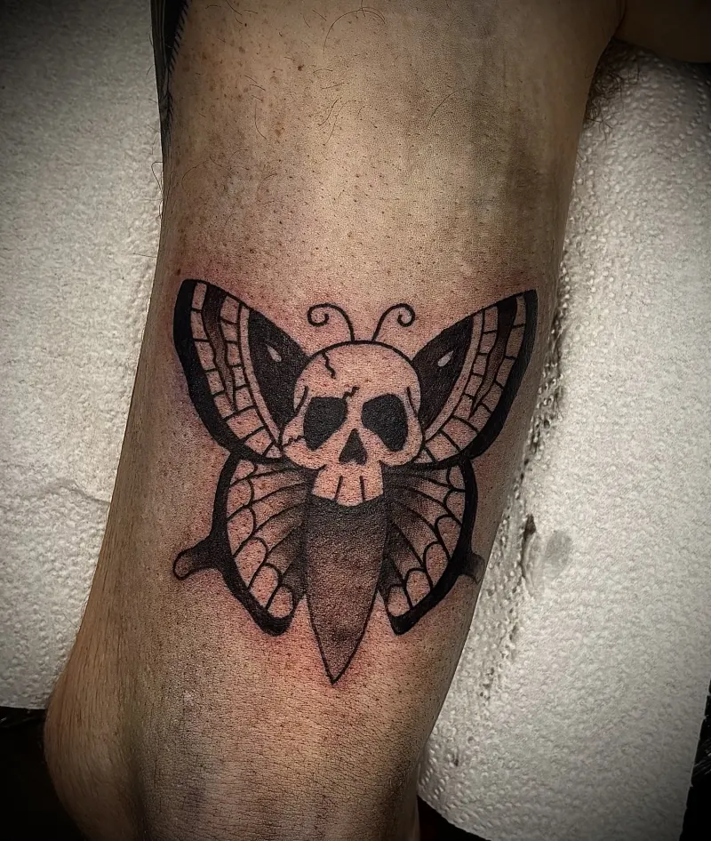 Traditional tattoo 11